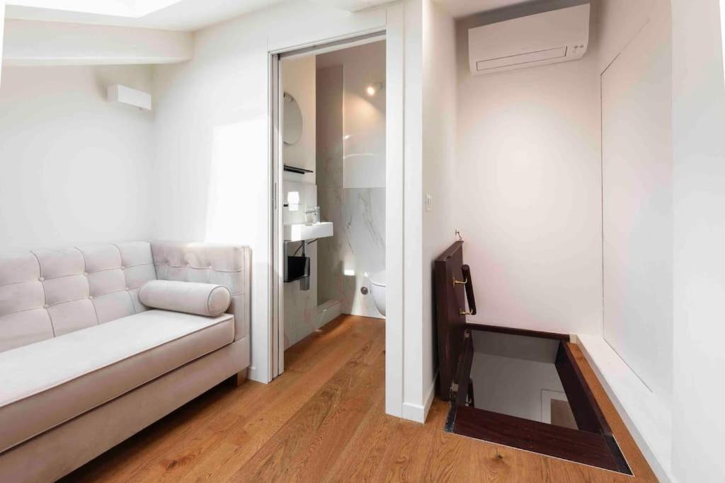 Grazioso E Spazioso In Forlanini Apartment Milan